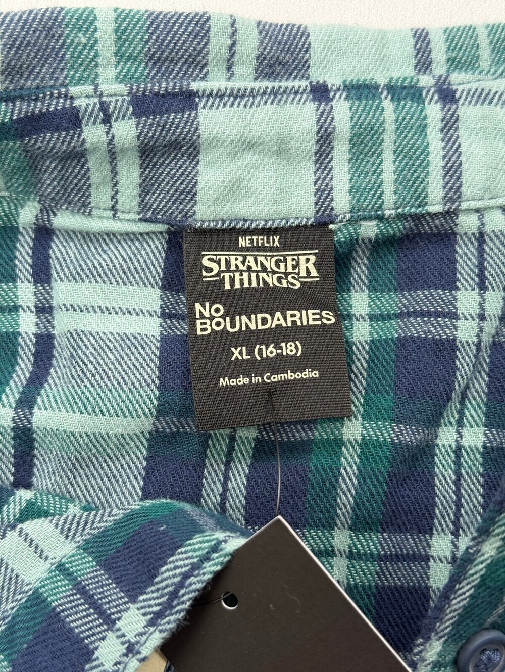No Boundaries x Stranger Things Button-Up Shirt Green Blue 2010s - Girls XL NWT - Picture 4 of 5